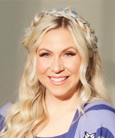 Ashley Eckstein | Voice of Ahsoka Tano in Clone Wars and Star Wars Rebels 