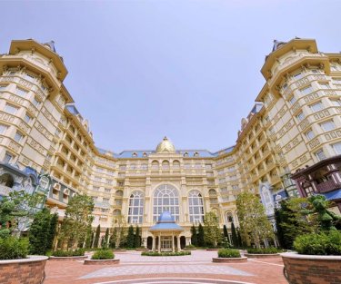 Tokyo Disneyland Hotel