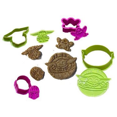 Mandalorian & Grogu Sandwhich Cutter & Stamps